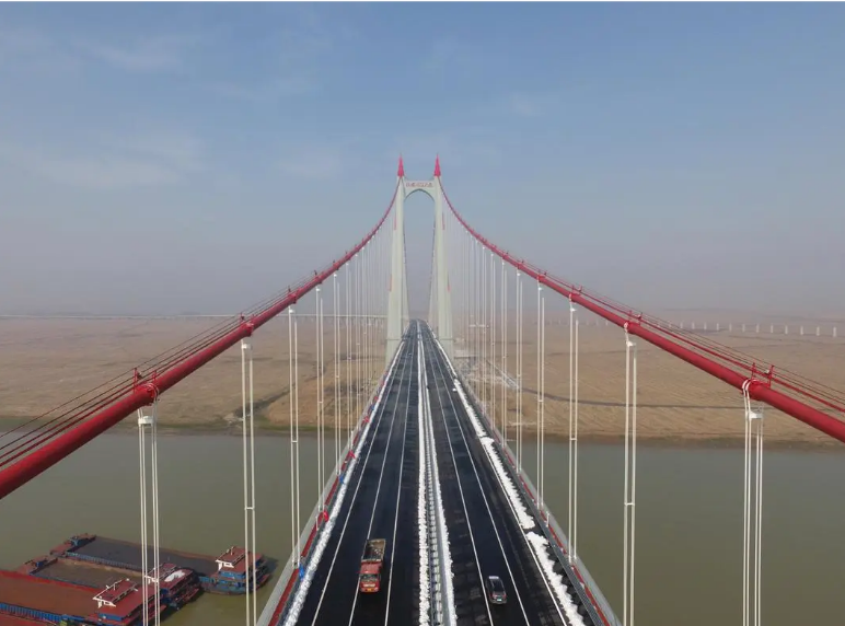 2017年2月，第一位員工入職。完成杭瑞洞庭湖大橋、株洲水云橋等項目。